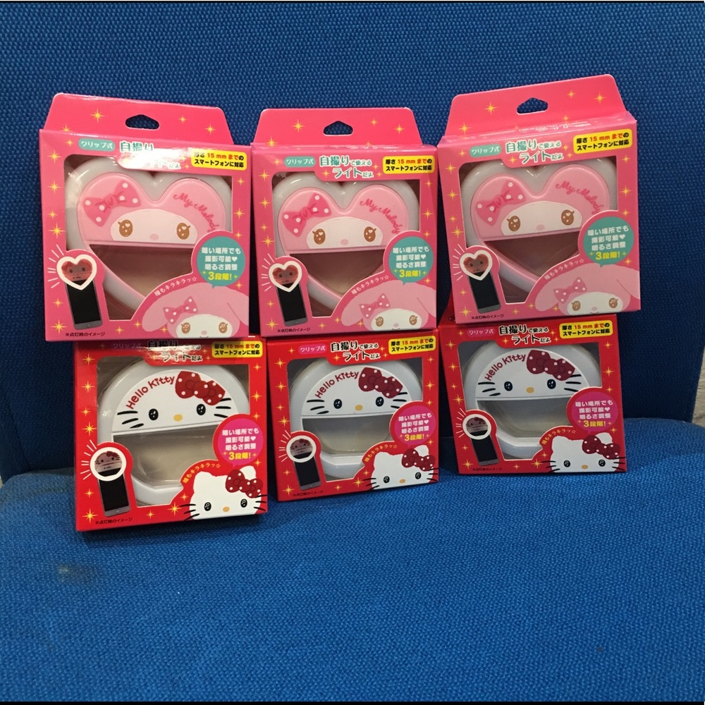 NWT Sanrio Hello Kitty My Melody iphone 📱 light